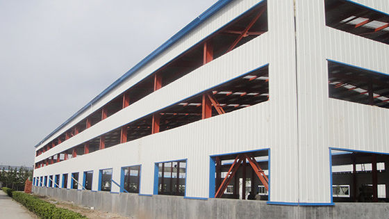 ASTM Stahlkonstruktionsgebäude Großspannlagerwerkstatt Q235 Q355B